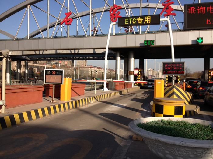 德亞欄桿機在中國大陸市場突破2000條ETC車道應(yīng)用