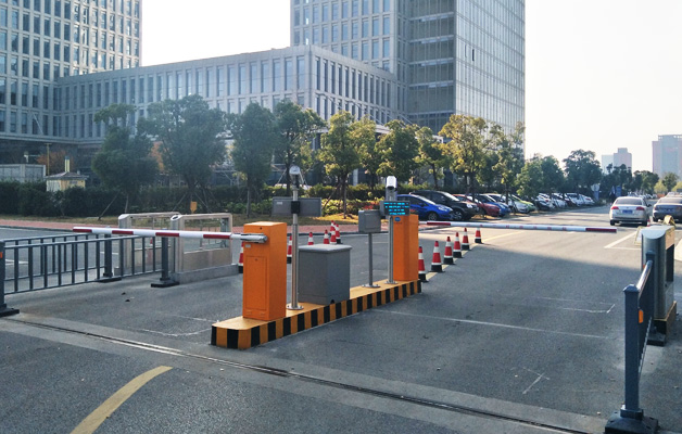 德亞無(wú)人值守停車(chē)系統(tǒng)