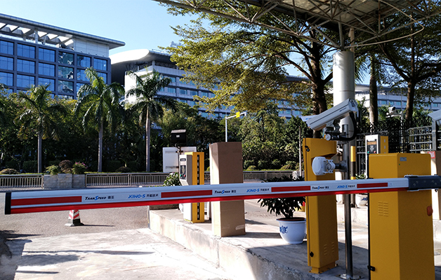 德亞工業(yè)級(jí)高速道閘