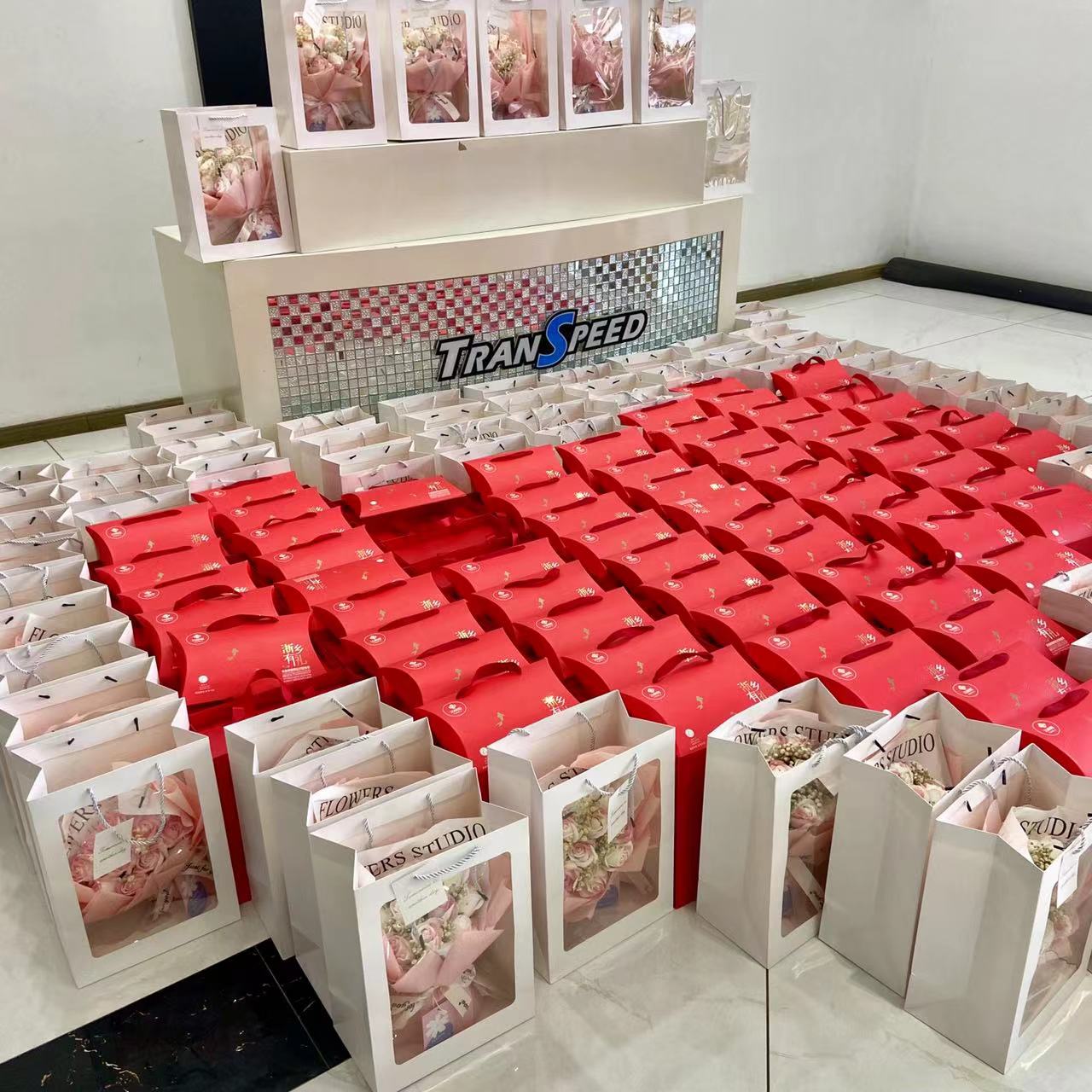 德亞婦女節(jié)公司節(jié)禮